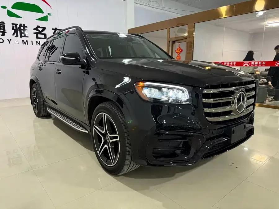 Mercedes Benz GLS