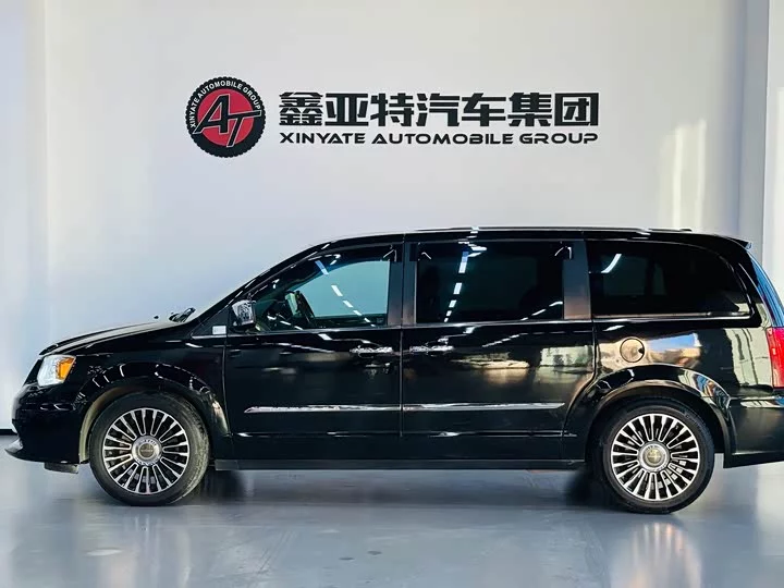 Chrysler Grand Voyager