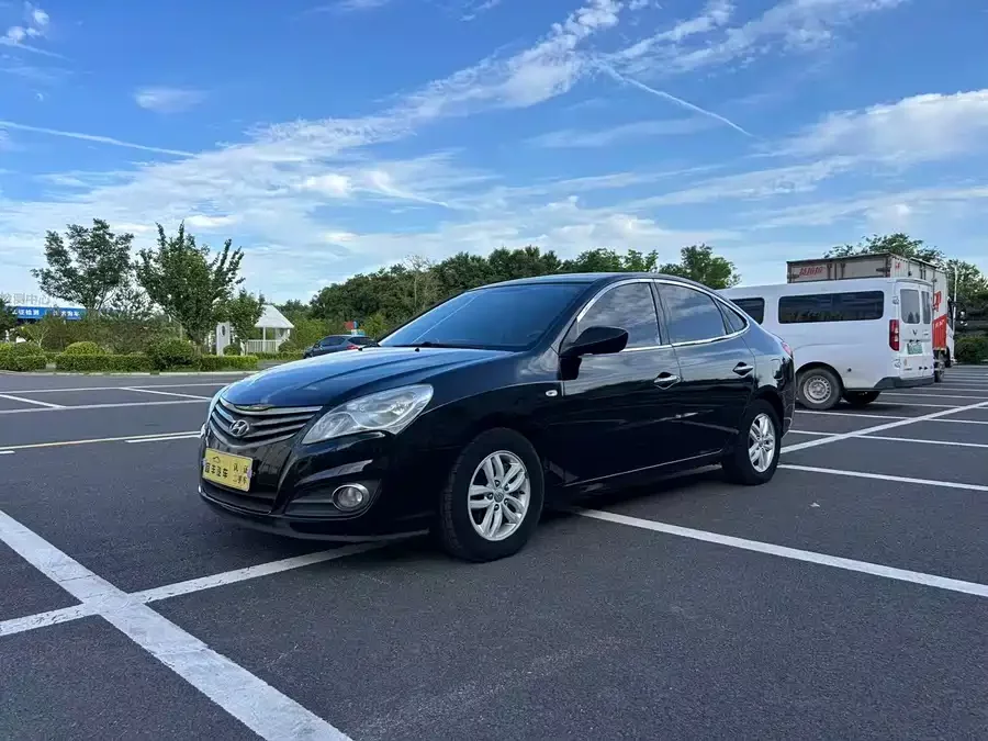 Hyundai Elantra / Celesta