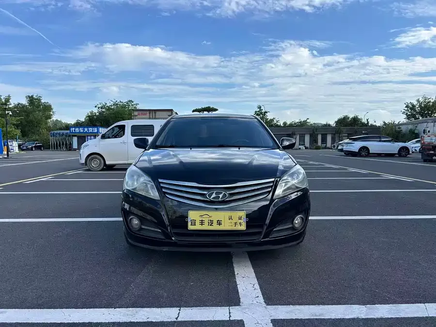 Hyundai Elantra / Celesta