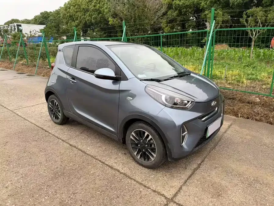 Chery QQ small ant