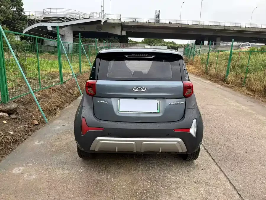 Chery QQ small ant