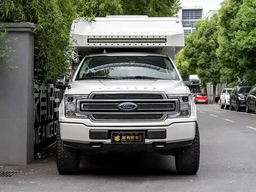 Ford F-150 Raptor