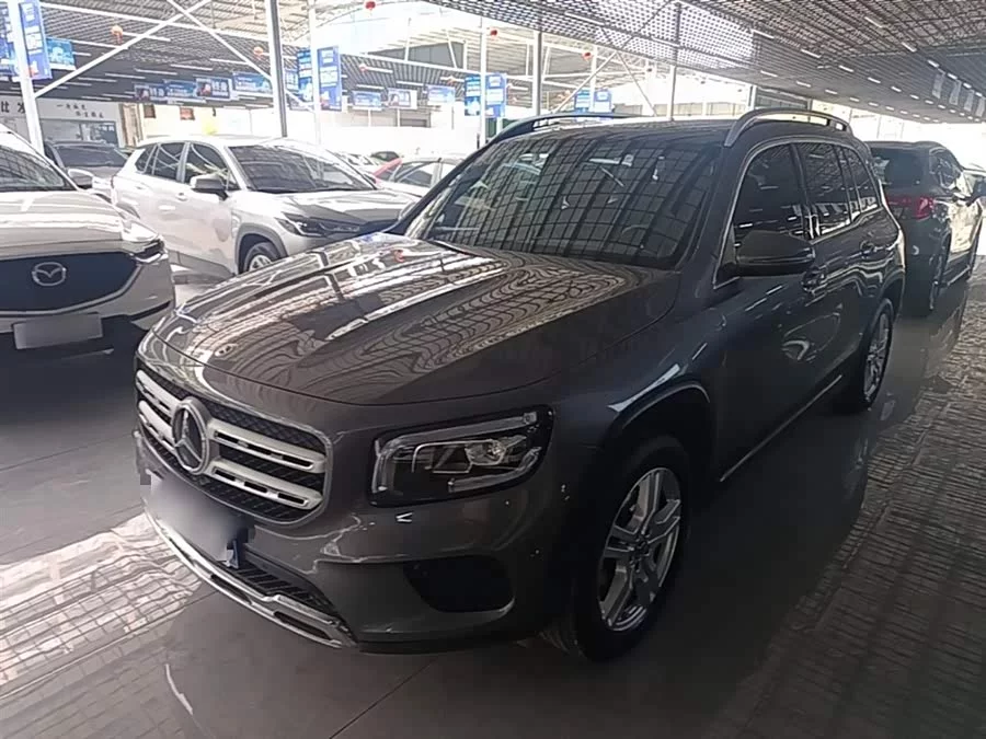 Mercedes Benz GLB