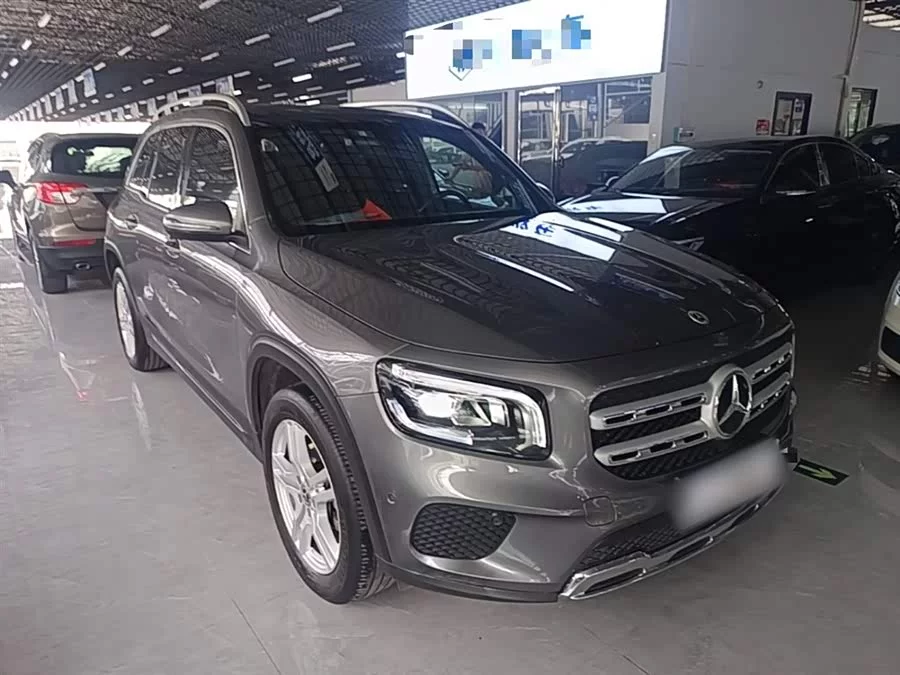 Mercedes Benz GLB