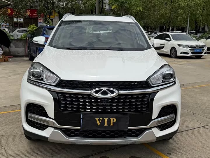 Chery Tiggo 8