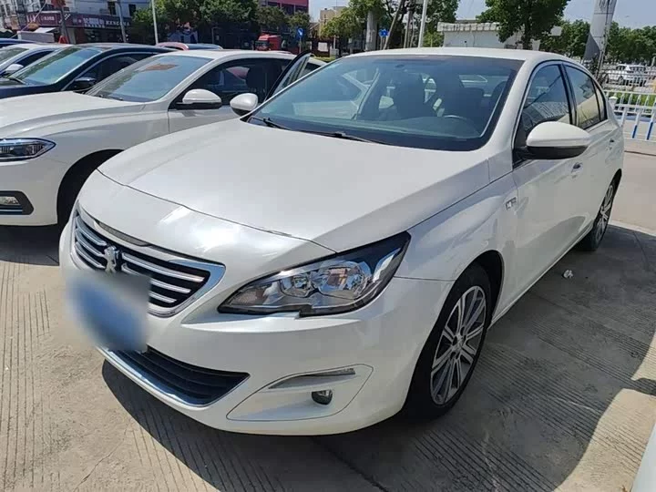Peugeot 408