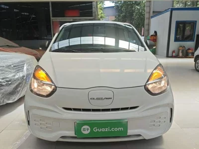 Roewe CLEVER by Colwei