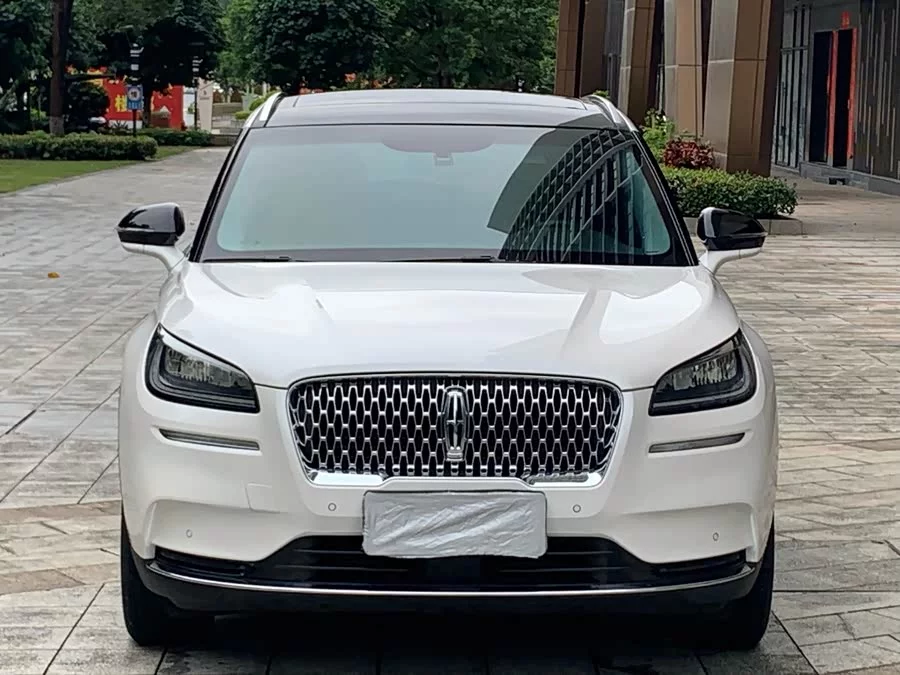 Lincoln Adventurer