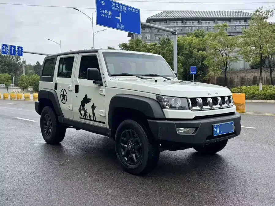 BAIC BJ40