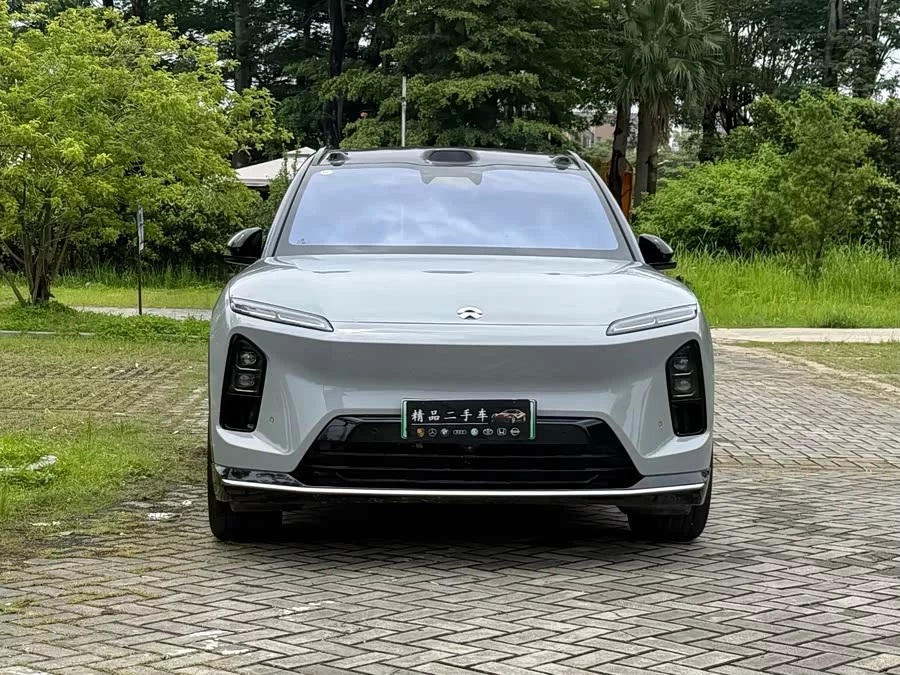 NIO ES6