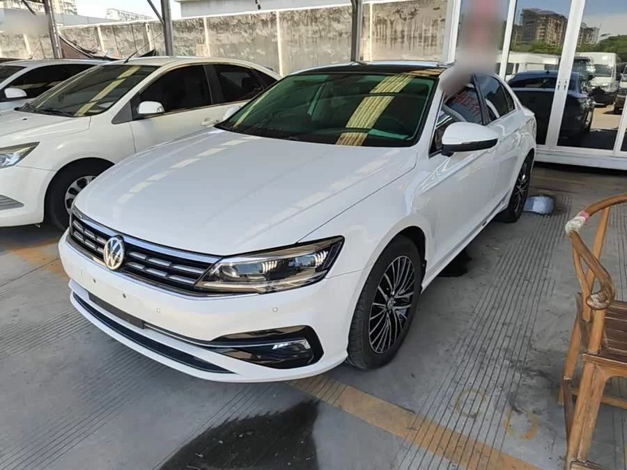 Volkswagen Lingdu