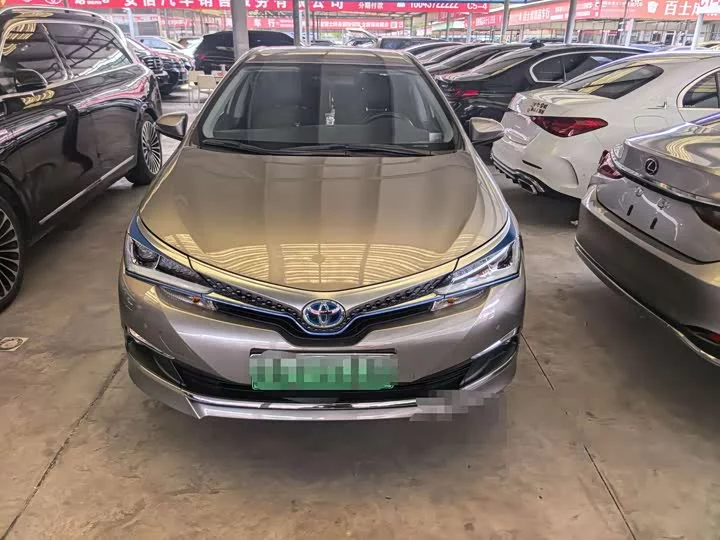 Toyota Corolla Dual Engine E+