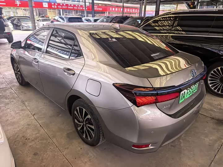 Toyota Corolla Dual Engine E+