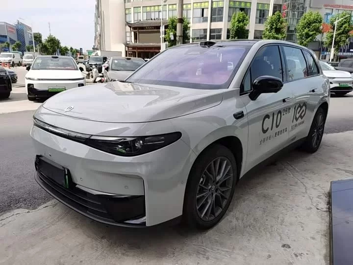 Leapmotor Zero running C10