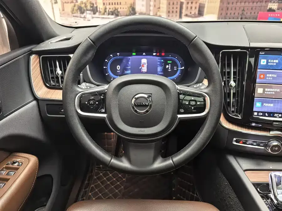 Volvo XC60 Plug-in Hybrid
