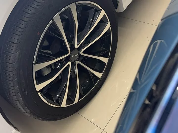 Jetour X70 PLUS
