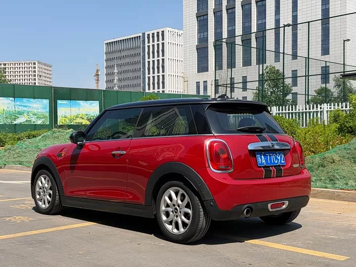 MINI 