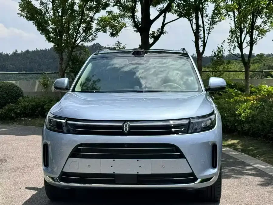 AITO Wenjie M7