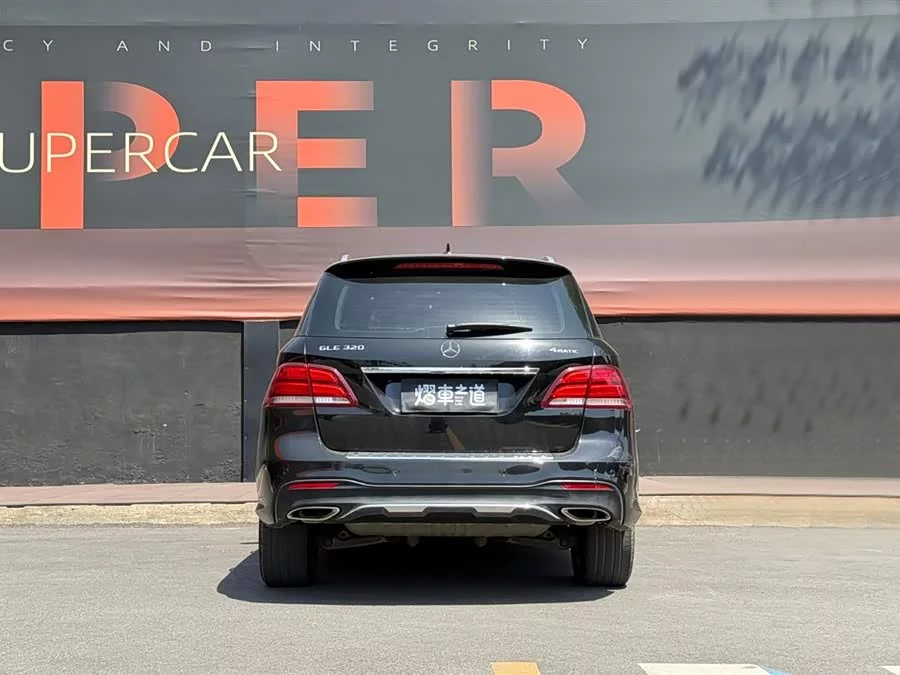 Mercedes Benz GLE (Imported)