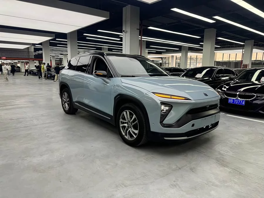NIO ES6