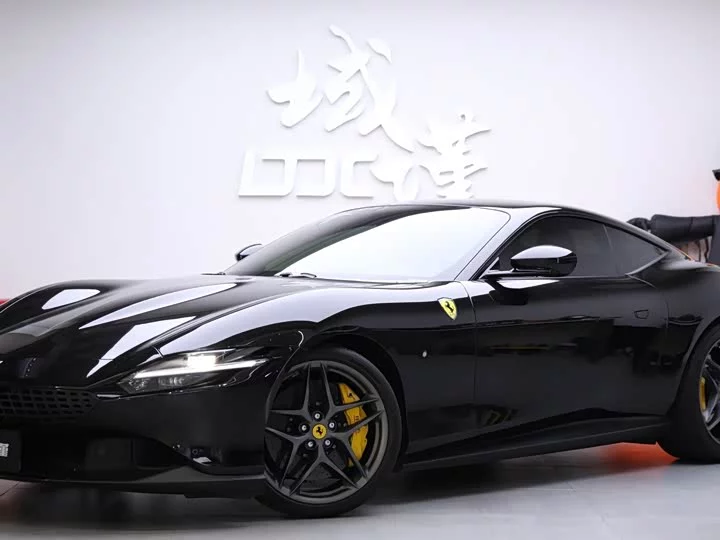 ferrari Roma