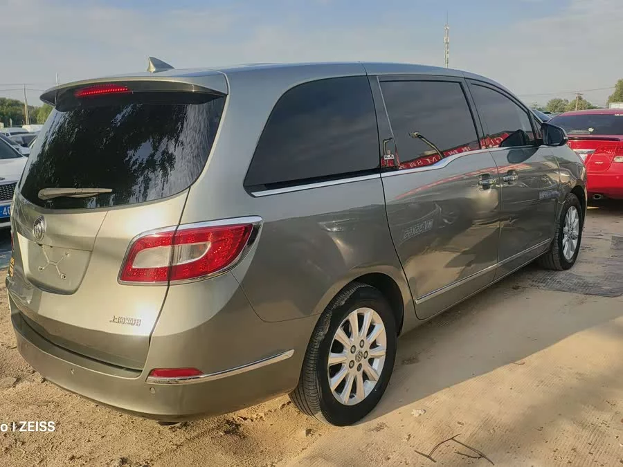 Buick GL8