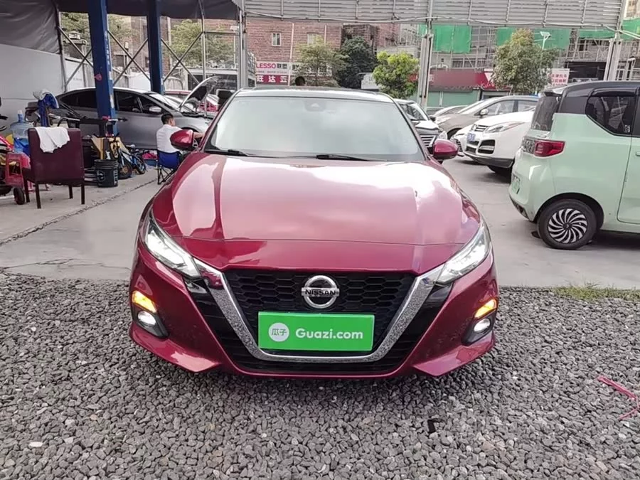 Nissan Teana