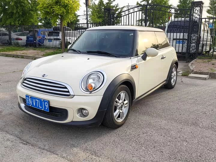 MINI 