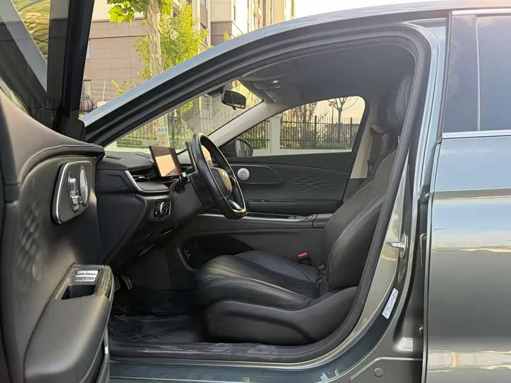 Chery Fengyun A8L