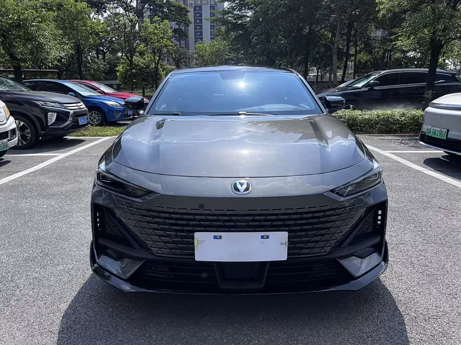 Changan UNI-V