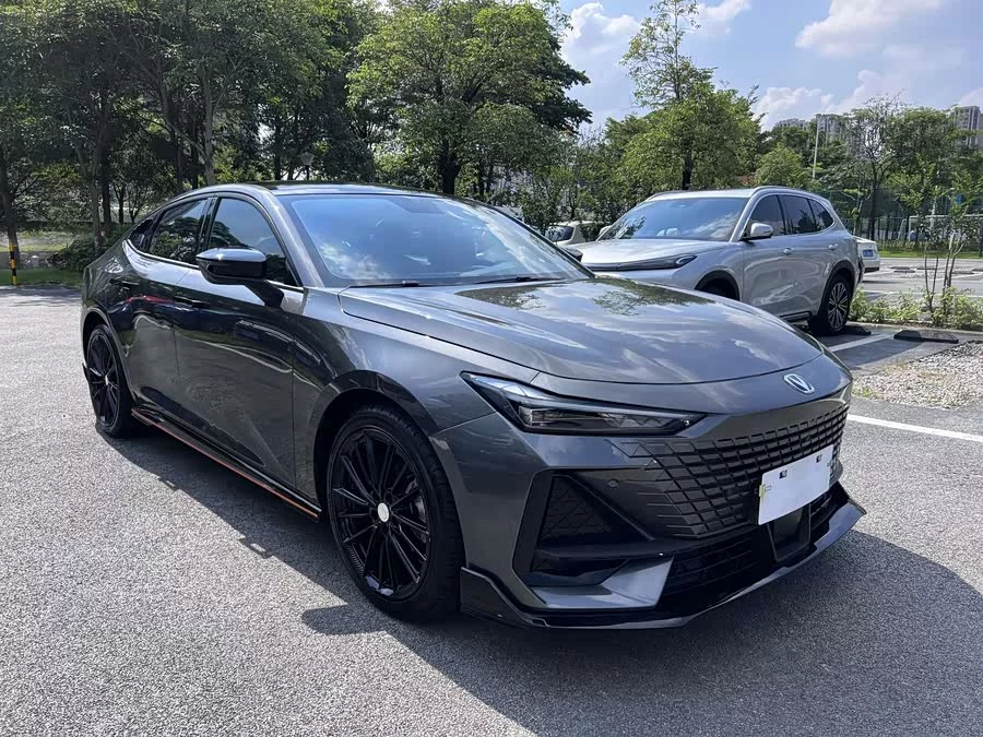 Changan UNI-V