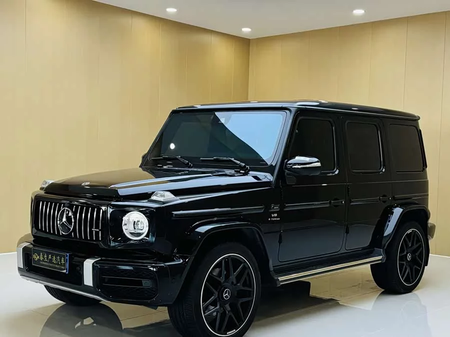 Mercedes Benz G-rated