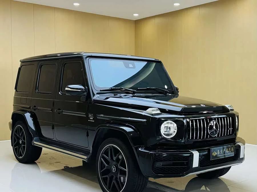 Mercedes Benz G-rated