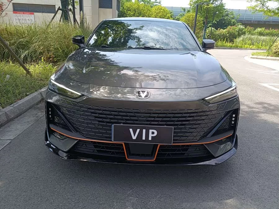 Changan UNI-V