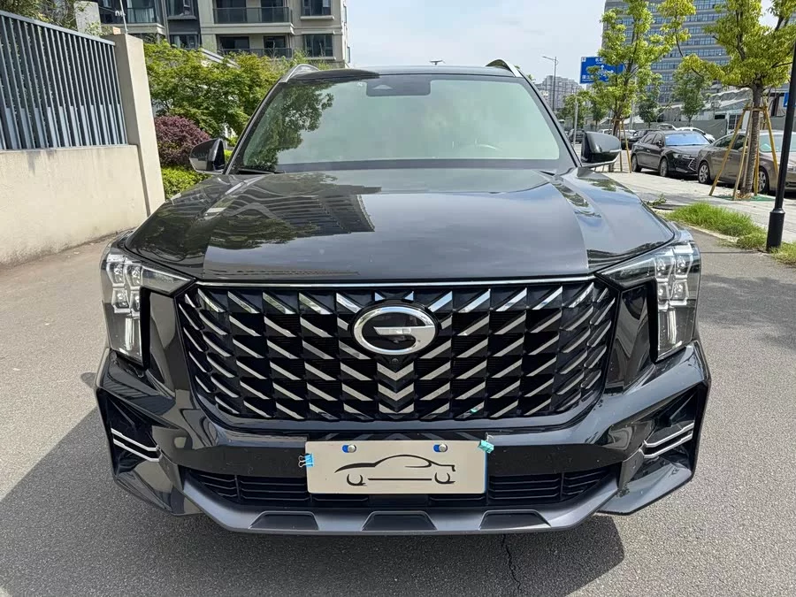 GAC Trumpchi GS8