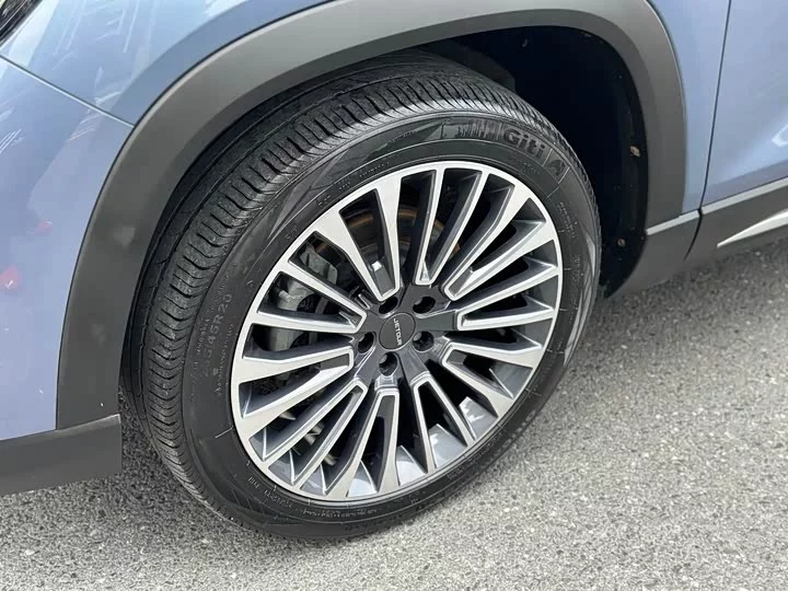 Jetour X90