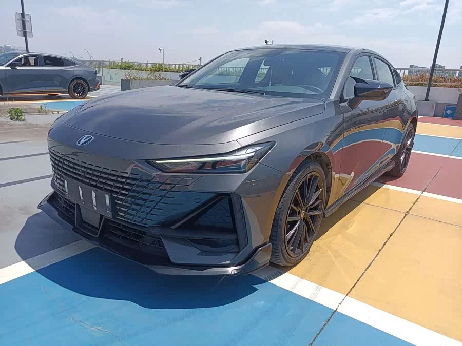 Changan UNI-V