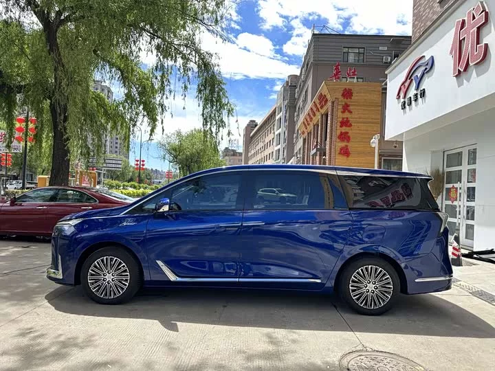 Buick GL8 New Energy
