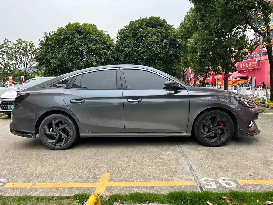 MG 5