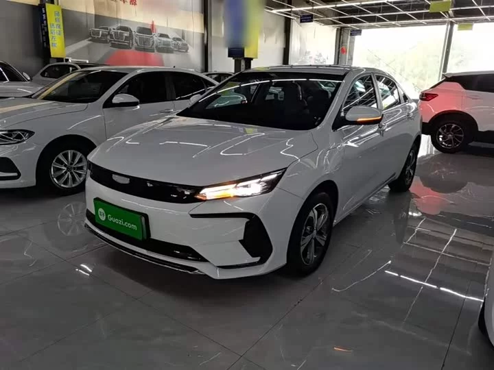 Geely Emgrand L HiP