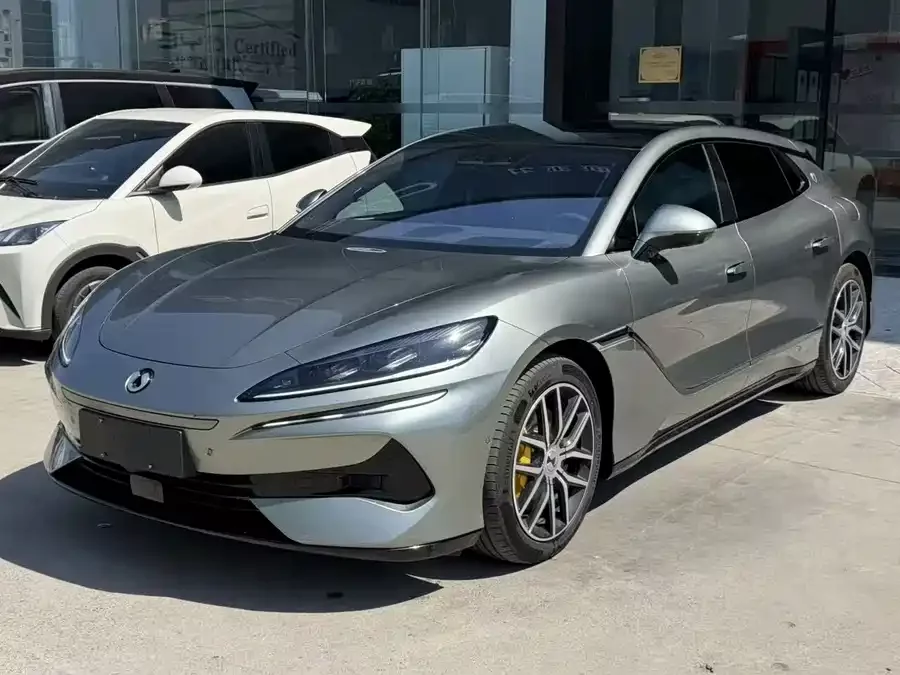 BYD Z9GT