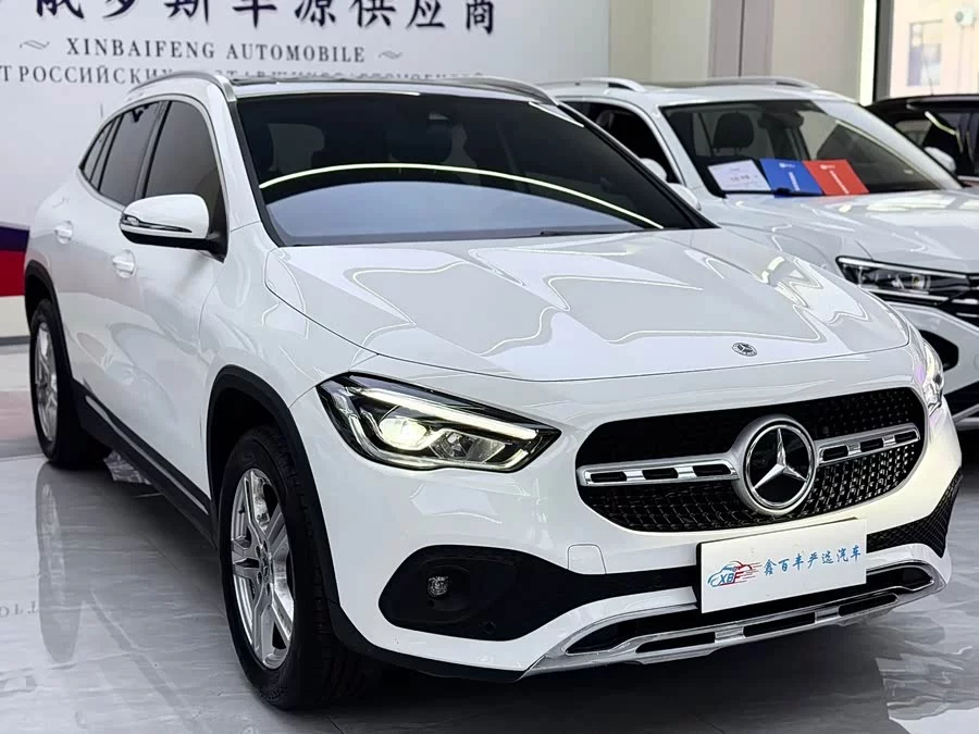 Mercedes Benz GLA