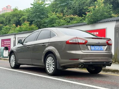 Ford Mondeo Zhisheng