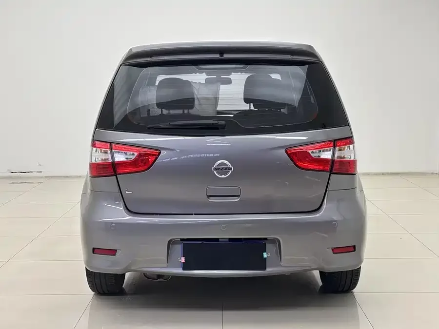 Nissan Livina