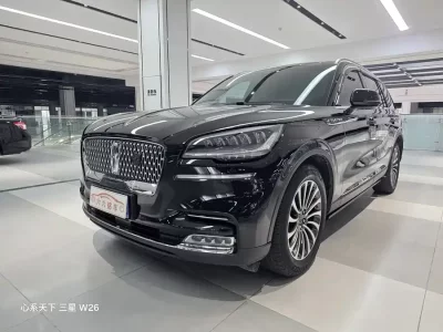 Lincoln Aviator