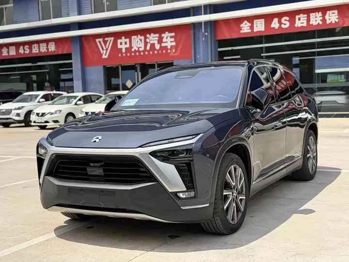 NIO ES8
