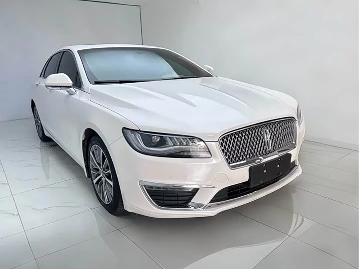 Lincoln MKZ