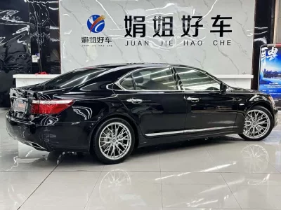 Lexus LS