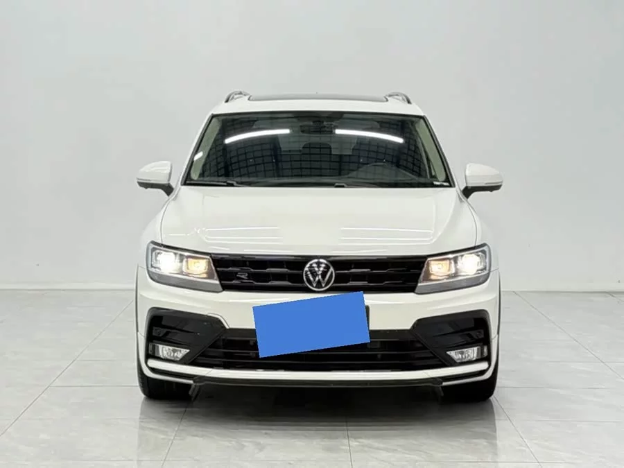 Volkswagen Tiguan L